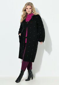 Длинный кардиган Длинный кардиган