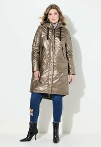 Парка Парка