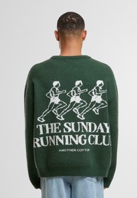 Пуловер Пуловер