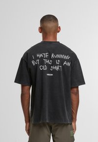 Футболка Футболка