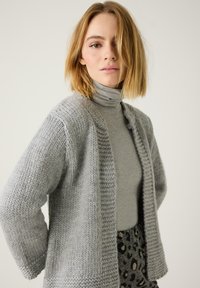 Кардиган Кардиган