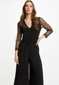 Блузка Блузка