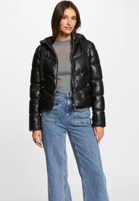 Флисовая куртка Флисовая куртка