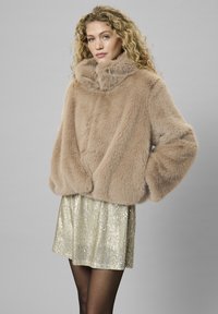 Куртка Куртка