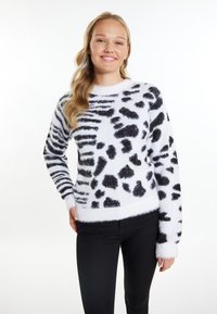 Пуловер Пуловер