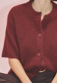 Кардиган Кардиган