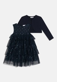 Вязаная кофта Вязаная кофта