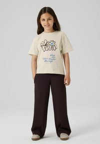 Футболка Футболка