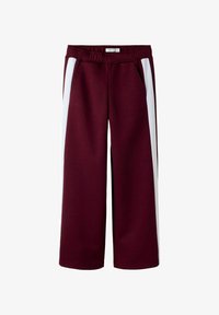 Спортивные штаны Спортивные штаны