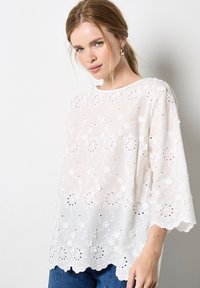 Майка с рукавом три четверти Майка с рукавом три четверти