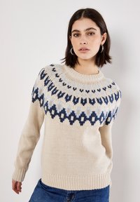 Пуловер Пуловер