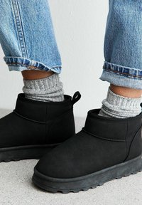 Ботинки Ботинки