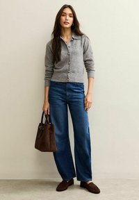 Кардиган Кардиган