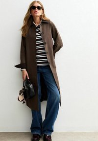 Тренч Тренч