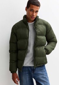 Зимняя куртка Зимняя куртка