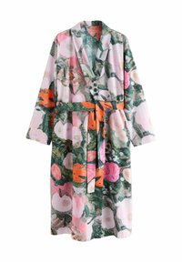 Халат Халат