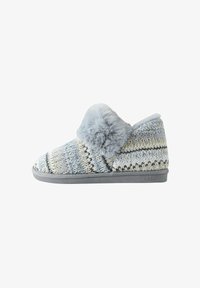 Тапочки Тапочки