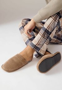 Тапочки Тапочки