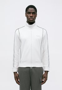 Толстовка Толстовка