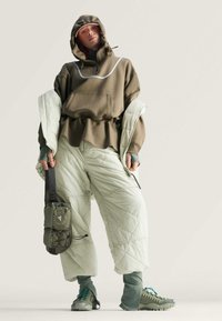 Спортивный жилет Спортивный жилет