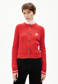 Кардиган Кардиган