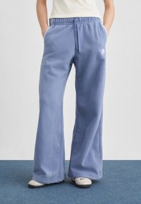 Спортивные штаны Спортивные штаны