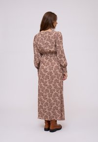 Платье макси Платье макси