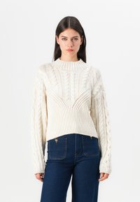 Пуловер Пуловер