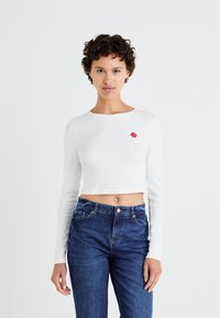 Лонгслив Лонгслив