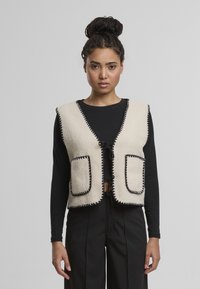 Флисовая куртка Флисовая куртка