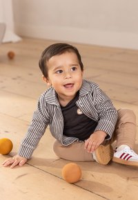 Вязаная кофта Вязаная кофта