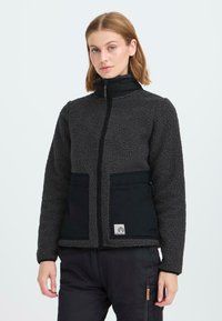 Флисовая куртка Флисовая куртка