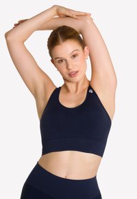 Спортивный бюстгальтер Спортивный бюстгальтер