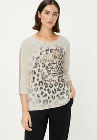 Блузка Блузка