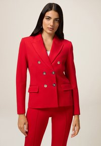 Блейзер Блейзер