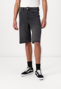 Шорты Шорты