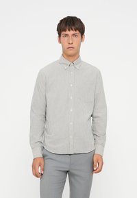 Рубашка Рубашка