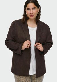 Блейзер Блейзер