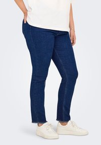 Джинсы Джинсы