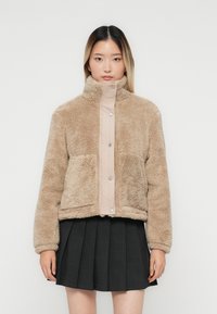 Куртка Куртка