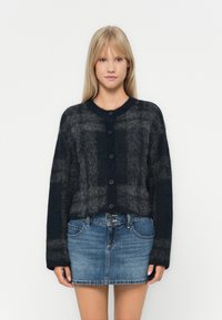 Жилет Жилет