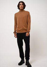 Водолазка Водолазка