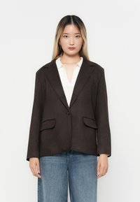 Блейзер Блейзер