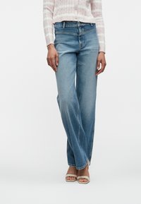 Джинсы Джинсы