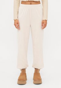 Спортивные штаны Спортивные штаны