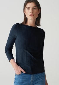 Лонгслив Лонгслив