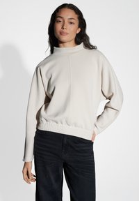 Толстовка Толстовка