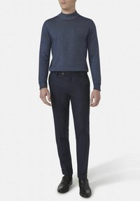 Чиносы Чиносы