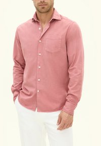 Рубашка Рубашка