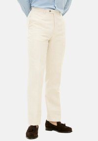 Льняные брюки Льняные брюки